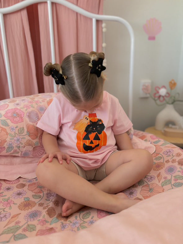 Pumpkin Cat