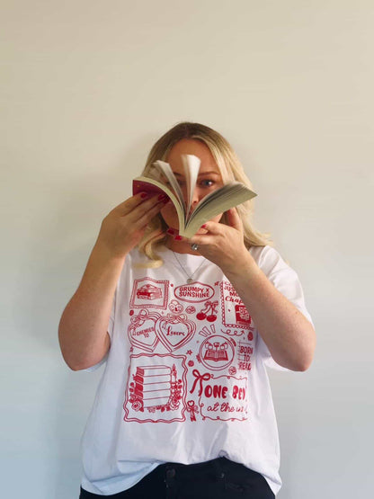 Book Lovers Oversize Tee